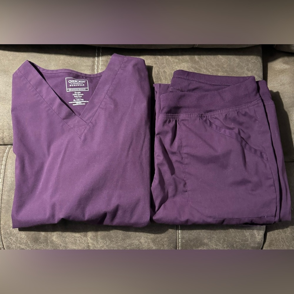 Cherokee Scrub Set Eggplant